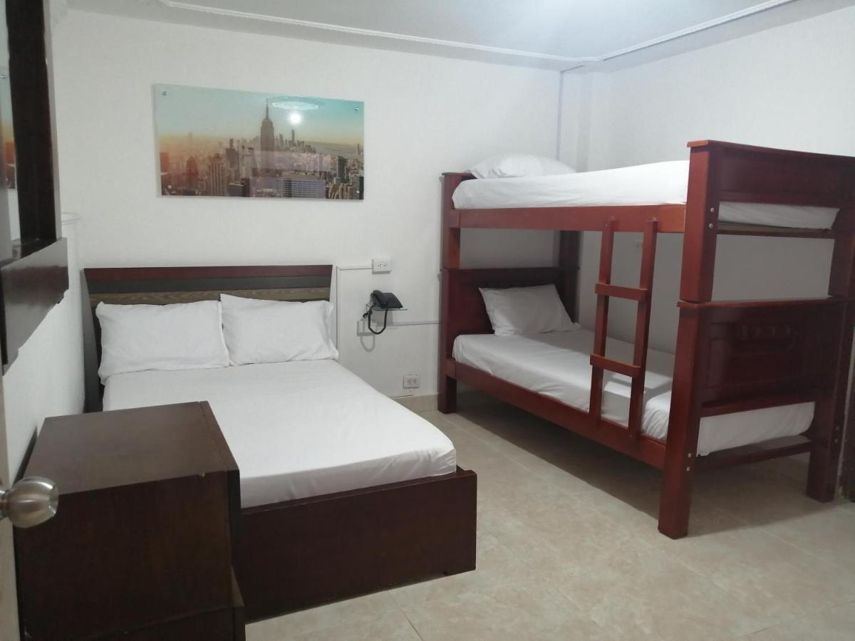 Hotel Sol Del Estadio Медельин Экстерьер фото