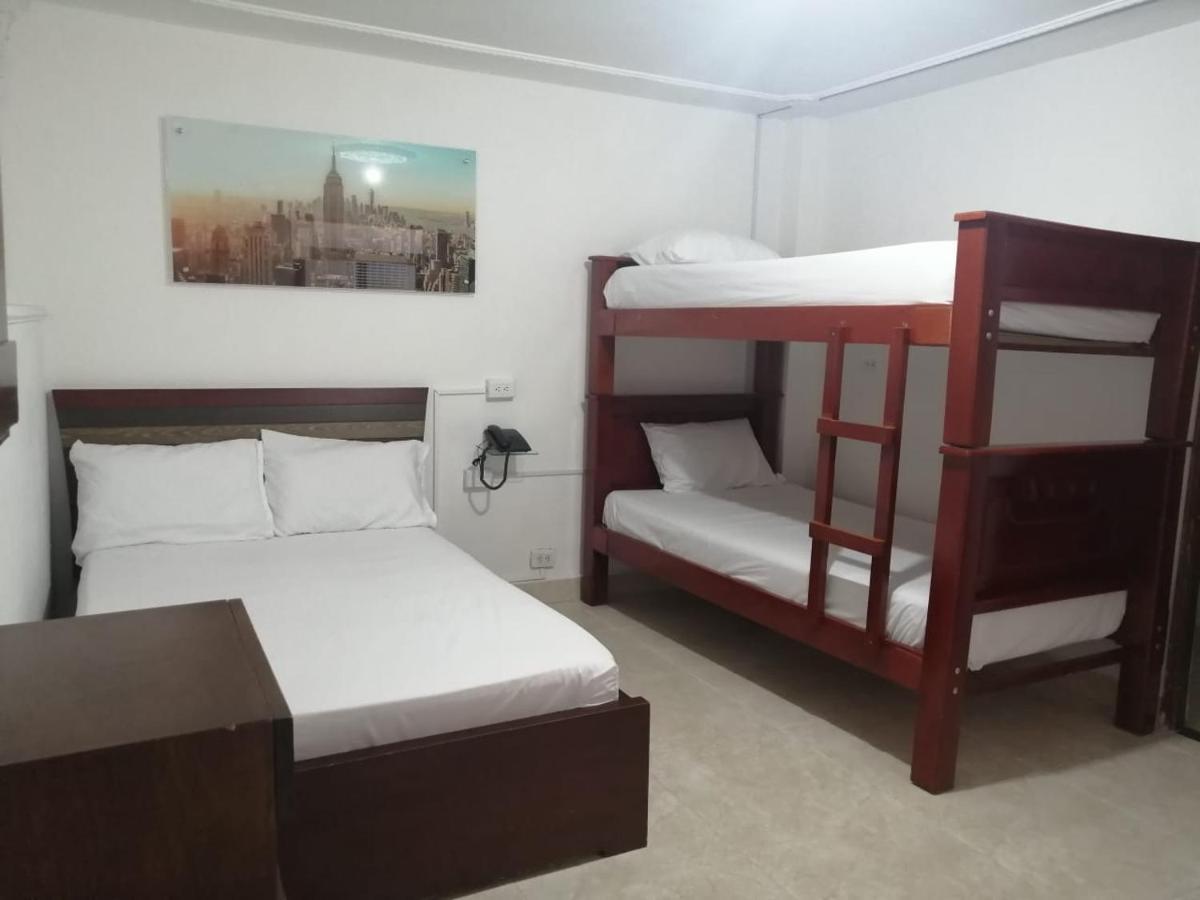 Hotel Sol Del Estadio Медельин Экстерьер фото