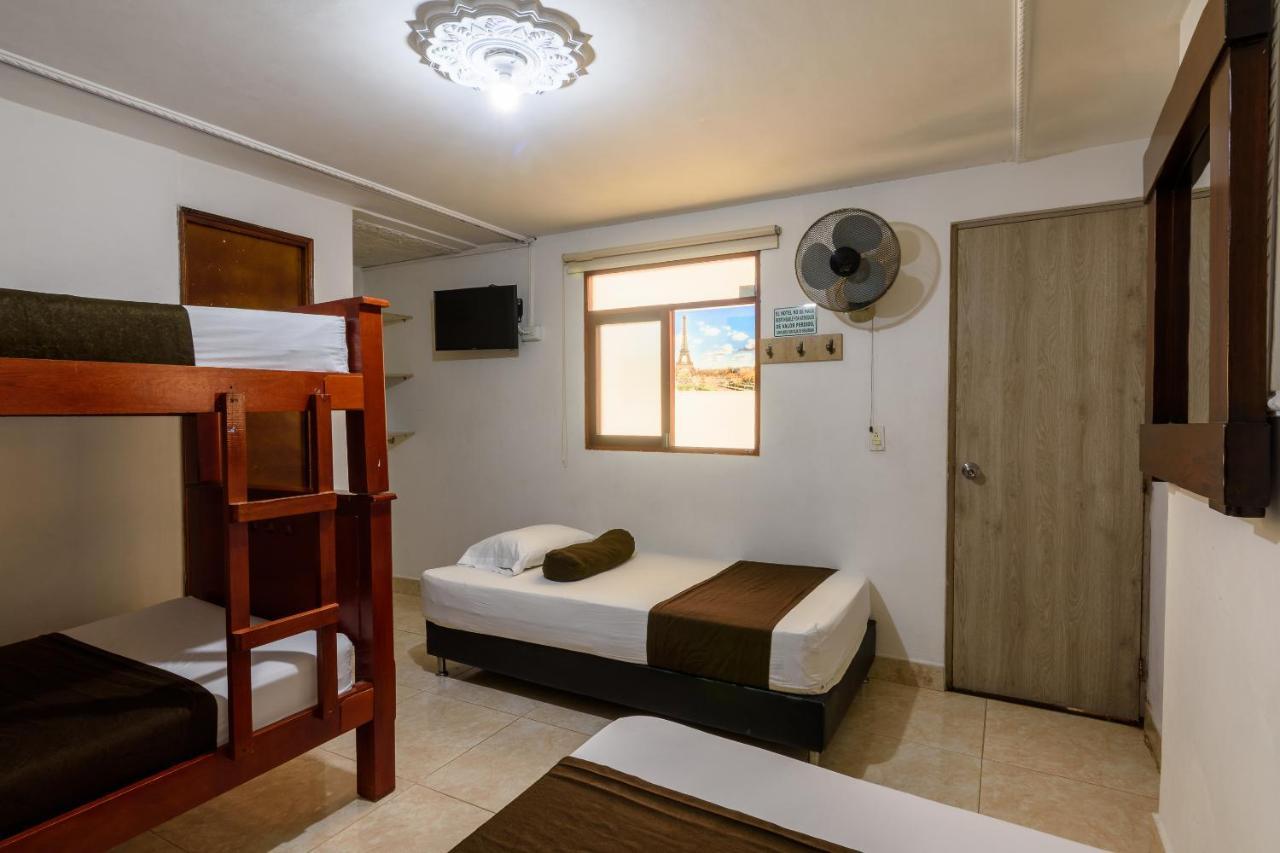 Hotel Sol Del Estadio Медельин Экстерьер фото